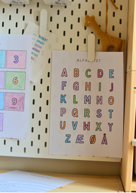 Alfabet, tall, farger & former - Fargelegging - Print ut selv