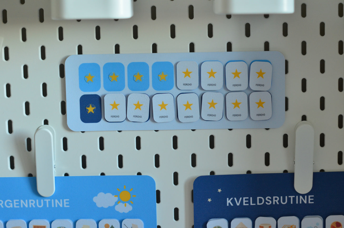 Morgen og kveldsrutine – visuell sjekkliste for småbarn (70+ ikoner) – Fysisk utgave